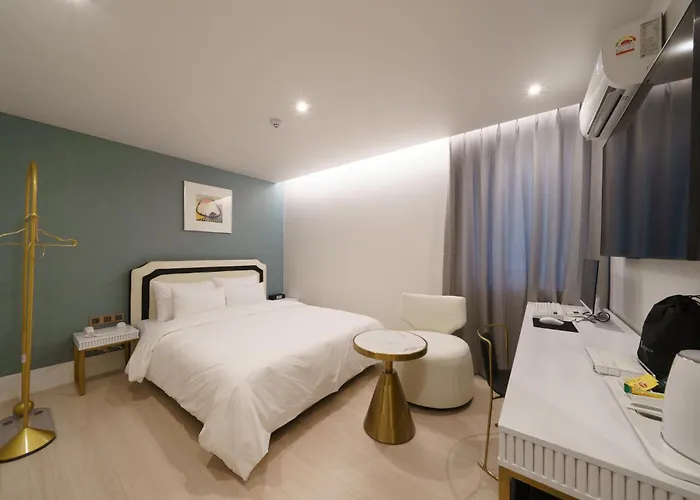 H Avenue Jeonggwan Branch Hotel Busan