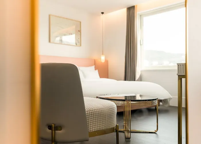 H Avenue Jeonggwan Branch Hotel