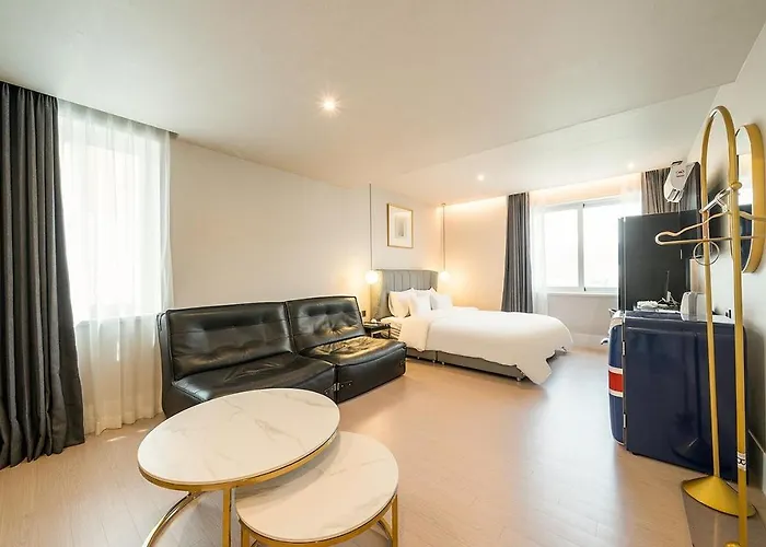 Hotel H Avenue Jeonggwan Branch Busan
