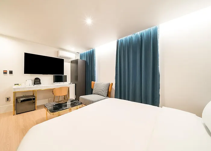 Hotel H Avenue Jeonggwan Branch Busan
